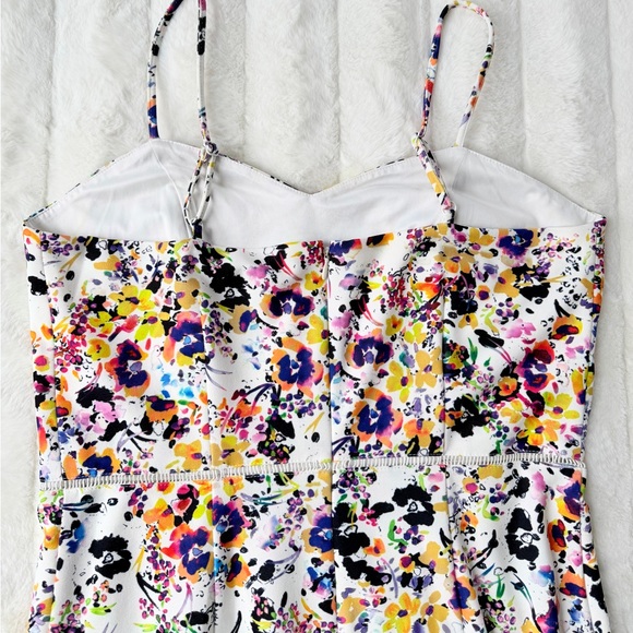 BETSEY JOHNSON Floral Mini Dress Ruffle Hem Fit & Flare - Picture 7 of 8